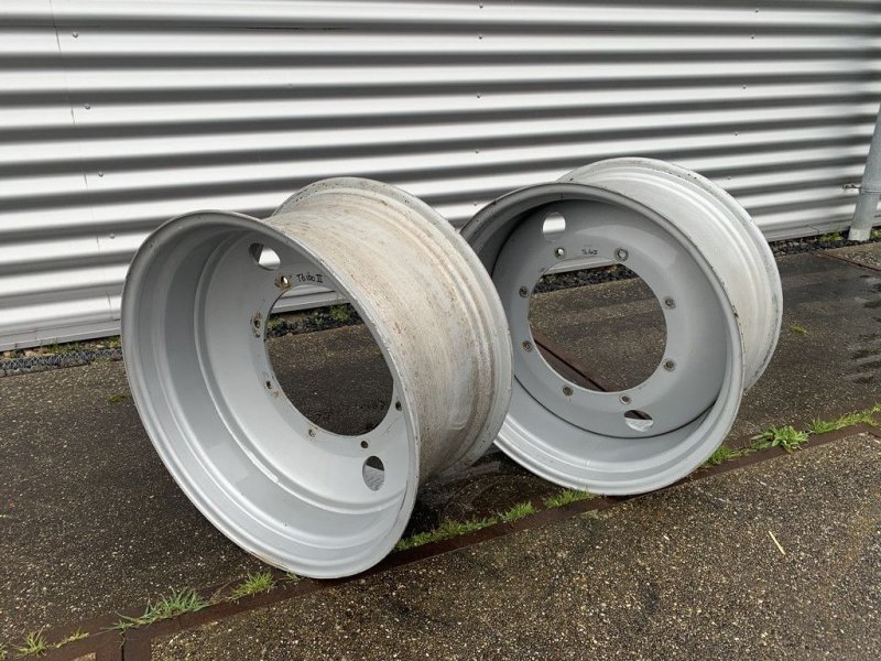 Reifen typu Sonstige Merkloos Velg velgen W14X28, Gebrauchtmaschine v Wierden (Obrázek 1)