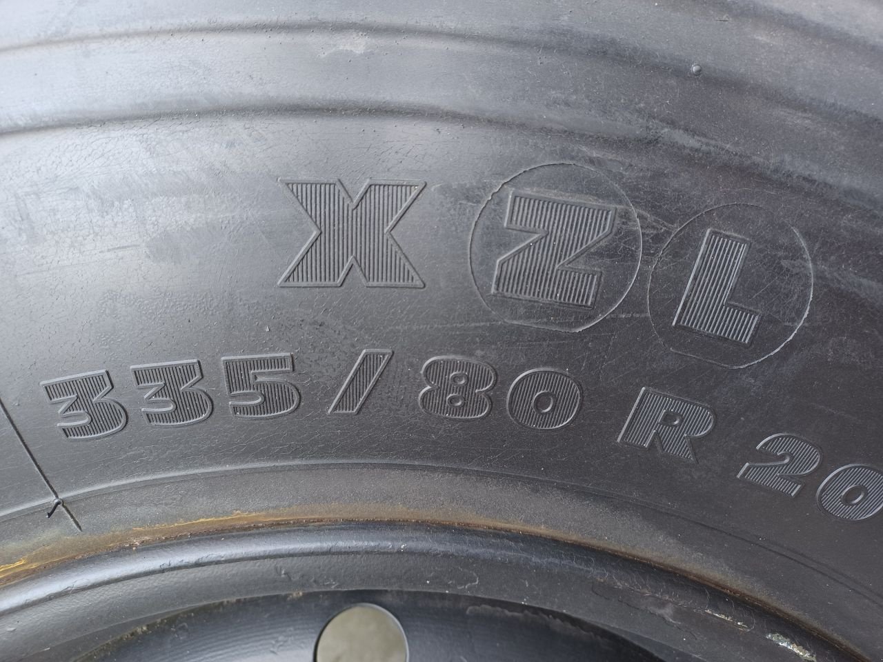 Reifen des Typs Sonstige Michelin banden ongebruikt Michelin banden ongebruikt michelin XZL 335-80 -R 20, Neumaschine in Mariahout (Bild 3)