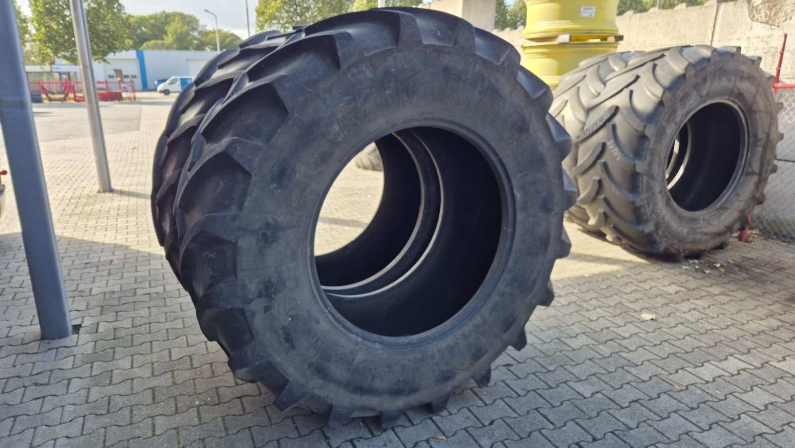 Reifen typu Sonstige Michelin XM28 710/70R38 met 16-32mm, Gebrauchtmaschine v Schoonebeek (Obrázek 2)