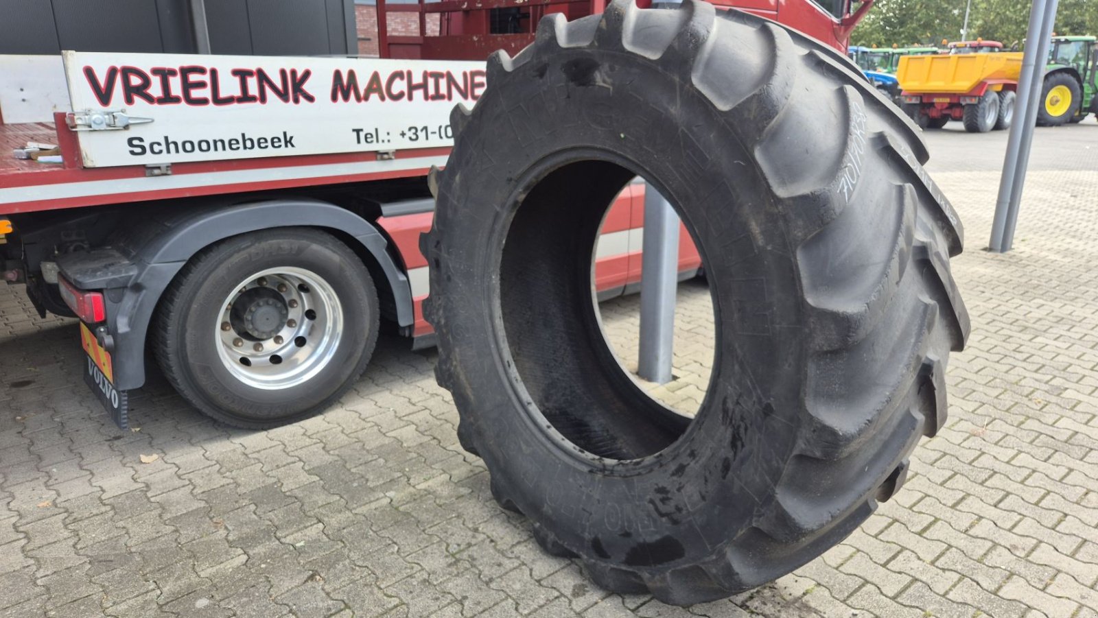 Reifen typu Sonstige Michelin XM28 710/70R38 met 30mm enkele band, Gebrauchtmaschine v Schoonebeek (Obrázek 1)