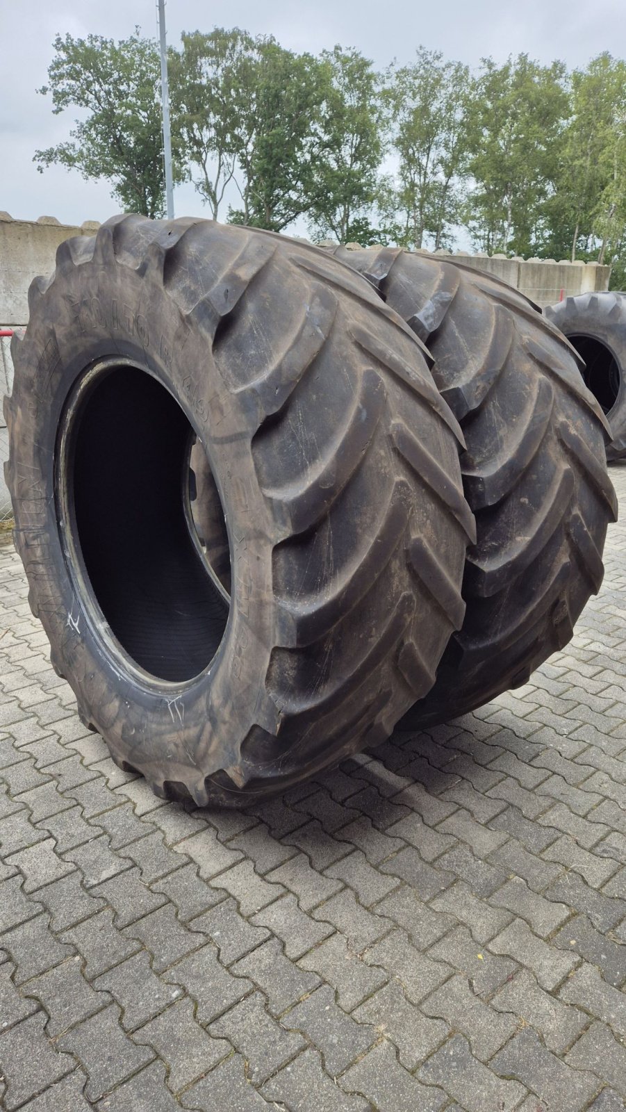 Reifen Türe ait Sonstige MICHELIN XM28, Gebrauchtmaschine içinde Schoonebeek (resim 3)