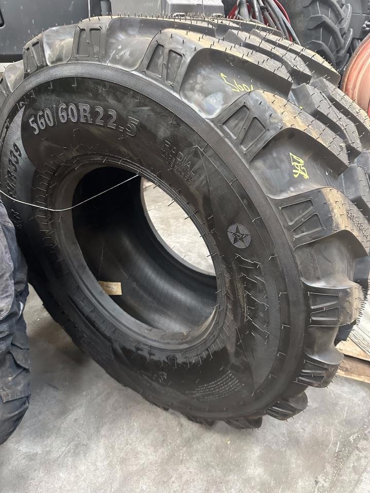 Reifen типа Sonstige MRL 560/60R22,5, Gebrauchtmaschine в Suldrup (Фотография 1)