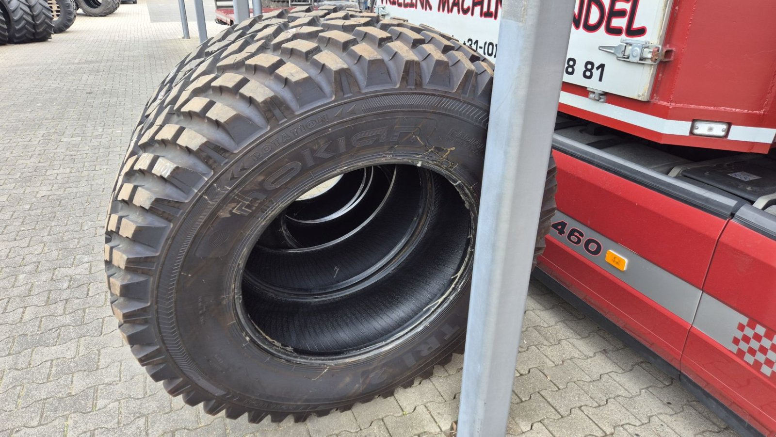 Reifen typu Sonstige NOKIAN TRI 2 480/80R34 en 400/80R24 banden, Gebrauchtmaschine v Schoonebeek (Obrázek 3)