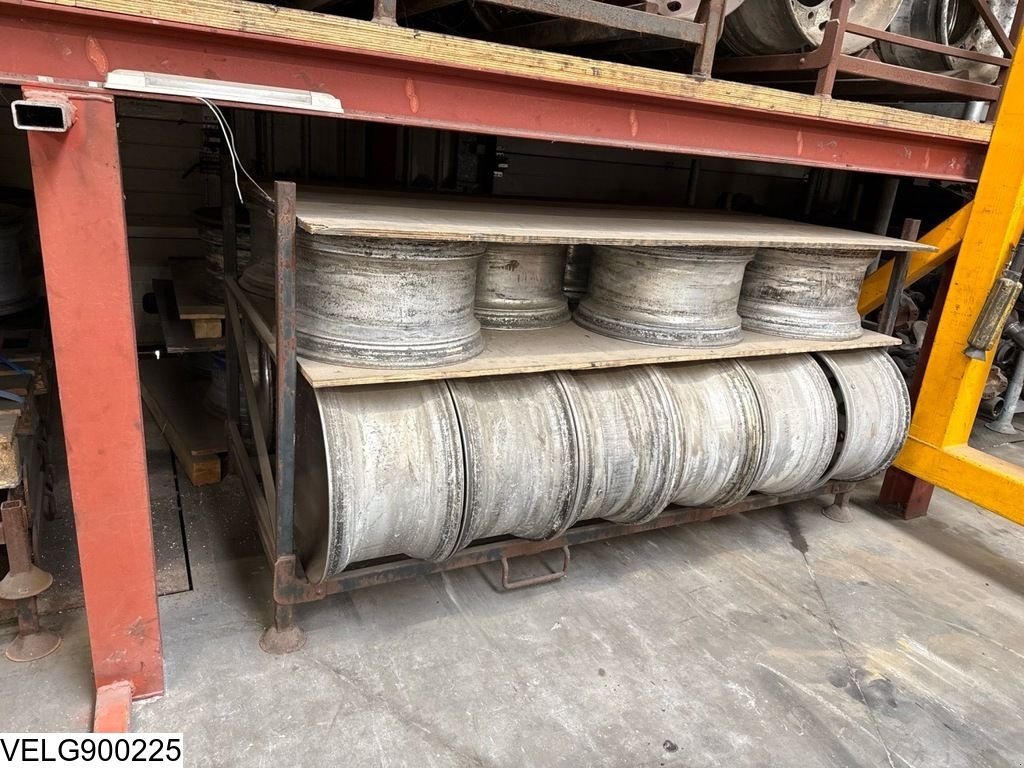 Reifen типа Sonstige Onbekend 9.00 x 22.5, Gebrauchtmaschine в Ede (Фотография 4)