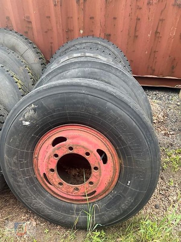 Reifen des Typs Sonstige Räder Reifen Unimog MB Trac 20 24 Zoll Felgen, Gebrauchtmaschine in Fitzen (Bild 9)