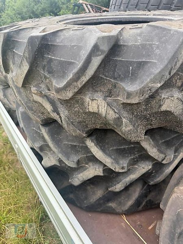 Reifen des Typs Sonstige Räder Reifen Unimog MB Trac 20 24 Zoll Felgen, Gebrauchtmaschine in Fitzen (Bild 17)
