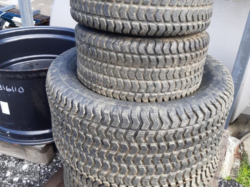Reifen des Typs Sonstige Reifen 20.5x8.00-10, 31x13.50-15, Gebrauchtmaschine in Eben (Bild 1)