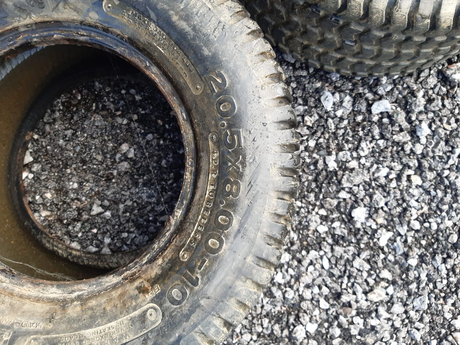 Reifen типа Sonstige Reifen 20.5x8.00-10, 31x13.50-15, Gebrauchtmaschine в Eben (Фотография 2)