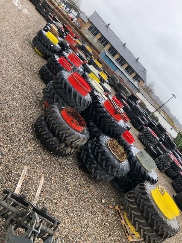 Reifen typu Sonstige Stort udvalg af tvillinghjul på lager, Gebrauchtmaschine v Rødekro (Obrázek 3)