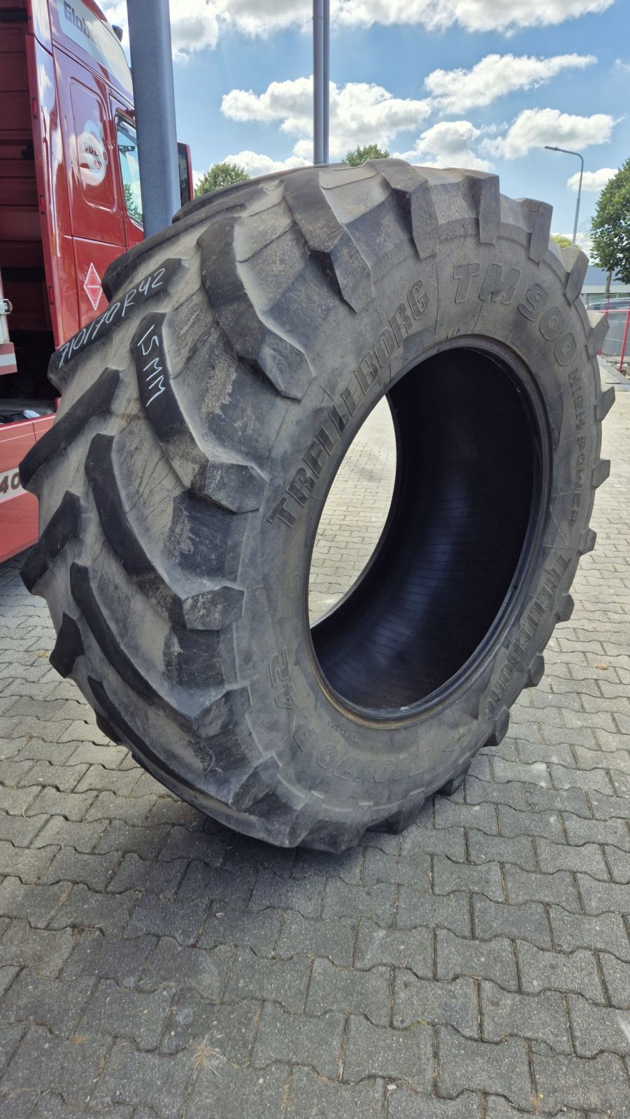 Reifen typu Sonstige Trelleborg TM900 710/70R42 15mm eenling, Gebrauchtmaschine v Schoonebeek (Obrázek 3)