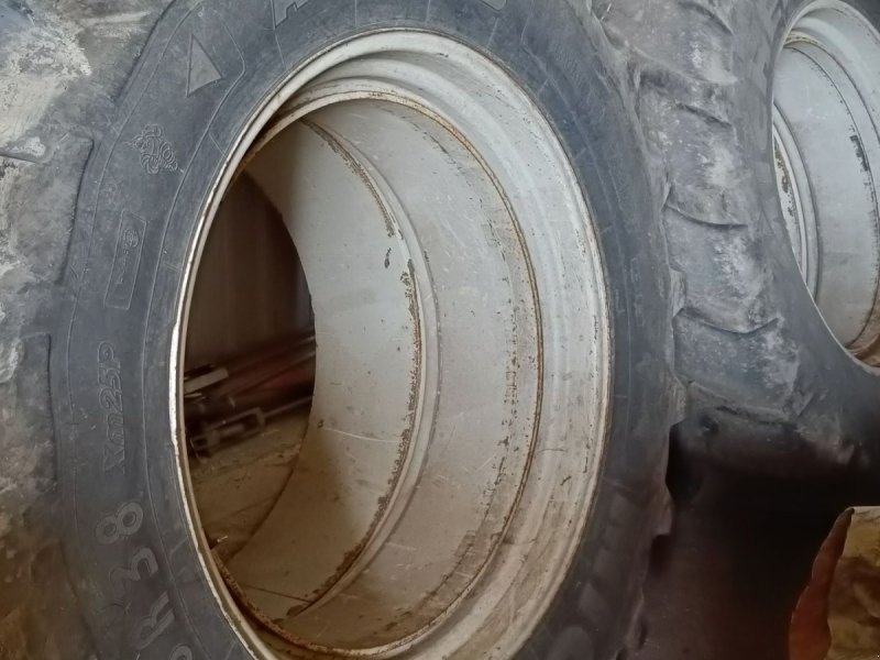 Reifen tip Sonstige Tvillinghjul  Bag 20.8R 38 4lås pr hjul, Gebrauchtmaschine in Egtved (Poză 1)