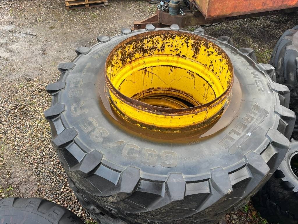 Reifen des Typs Sonstige Tvillinghjul Pirelli 650/58R38, Gebrauchtmaschine in Ribe (Bild 2)
