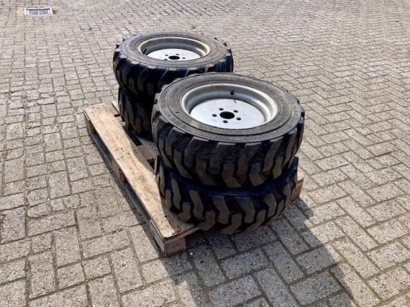 Reifen des Typs Sonstige Weidemann Band Wielen voor 1160, Gebrauchtmaschine in Wierden (Bild 3)