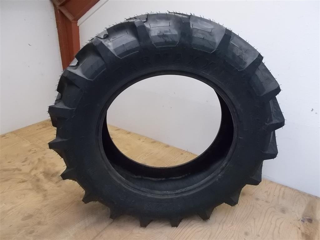 Reifen типа Starmaxx 340/85-R28 NYT, Gebrauchtmaschine в Roslev (Фотография 2)