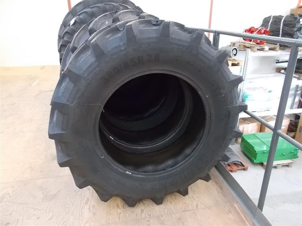 Reifen typu Starmaxx 380/85-R28 NYT, Gebrauchtmaschine v Roslev (Obrázek 2)