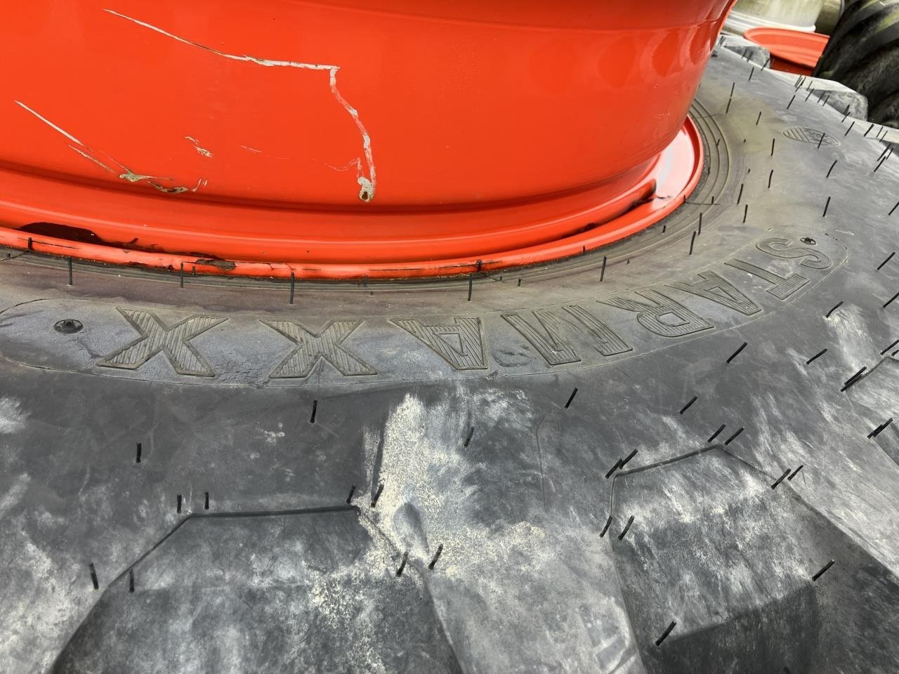 Reifen des Typs Starmaxx 520/85R42, Gebrauchtmaschine in Hinnerup (Bild 4)