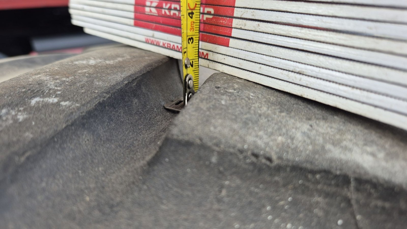 Reifen Türe ait Stomil 14.9R24 kormoran, Gebrauchtmaschine içinde Schoonebeek (resim 5)