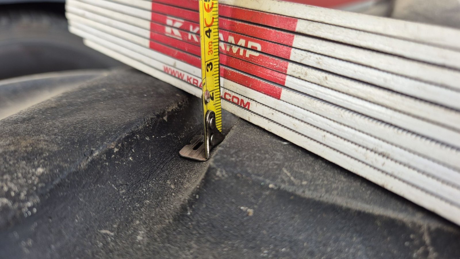 Reifen Türe ait Stomil 14.9R24 kormoran, Gebrauchtmaschine içinde Schoonebeek (resim 4)