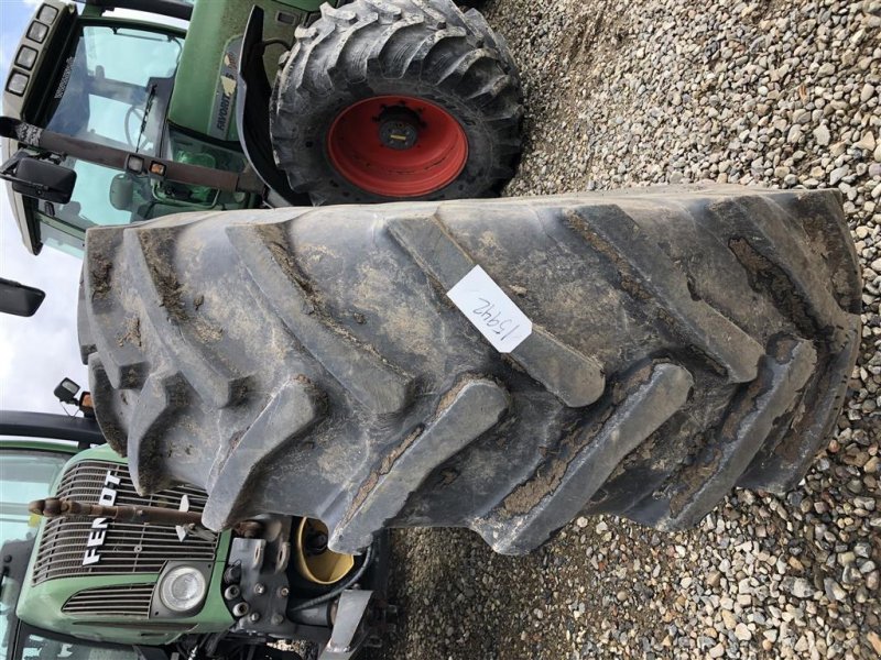 Reifen of the type Taurus 20.8R38, Gebrauchtmaschine in Rødekro (Picture 1)