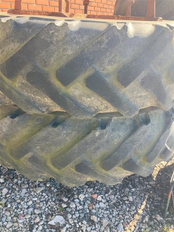 Reifen des Typs Trelleborg 14,9-38, Gebrauchtmaschine in Fredericia (Bild 2)
