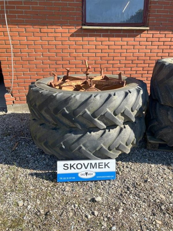 Reifen des Typs Trelleborg 14,9-38, Gebrauchtmaschine in Fredericia (Bild 1)