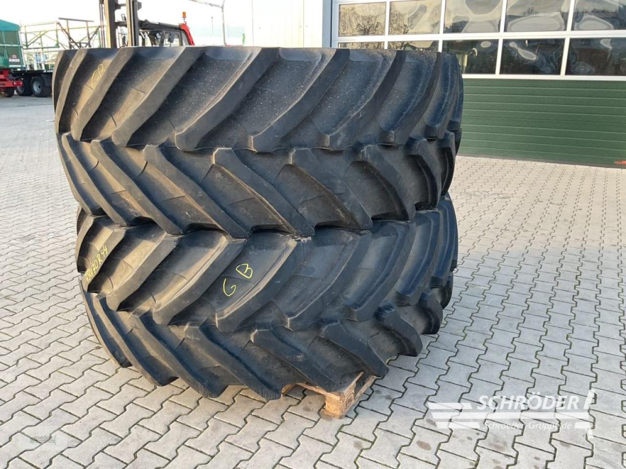 Reifen от тип Trelleborg 2X VF750/70 R44, Gebrauchtmaschine в Holdorf (Снимка 2)