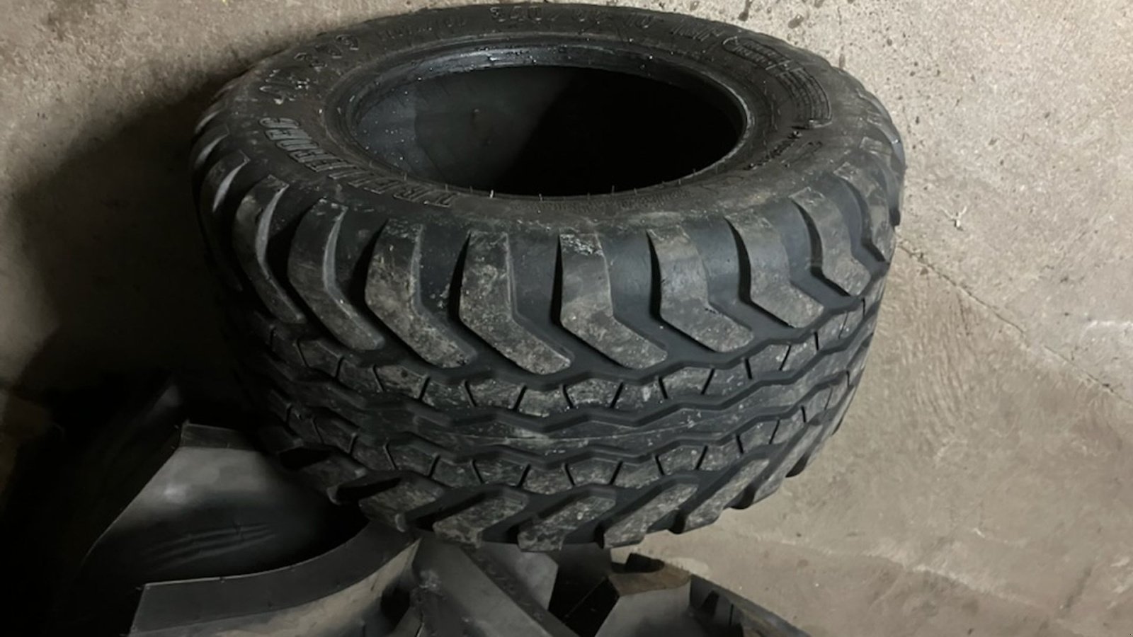 Reifen typu Trelleborg 340/55-16 340/55-16, Gebrauchtmaschine v Aabenraa (Obrázek 2)