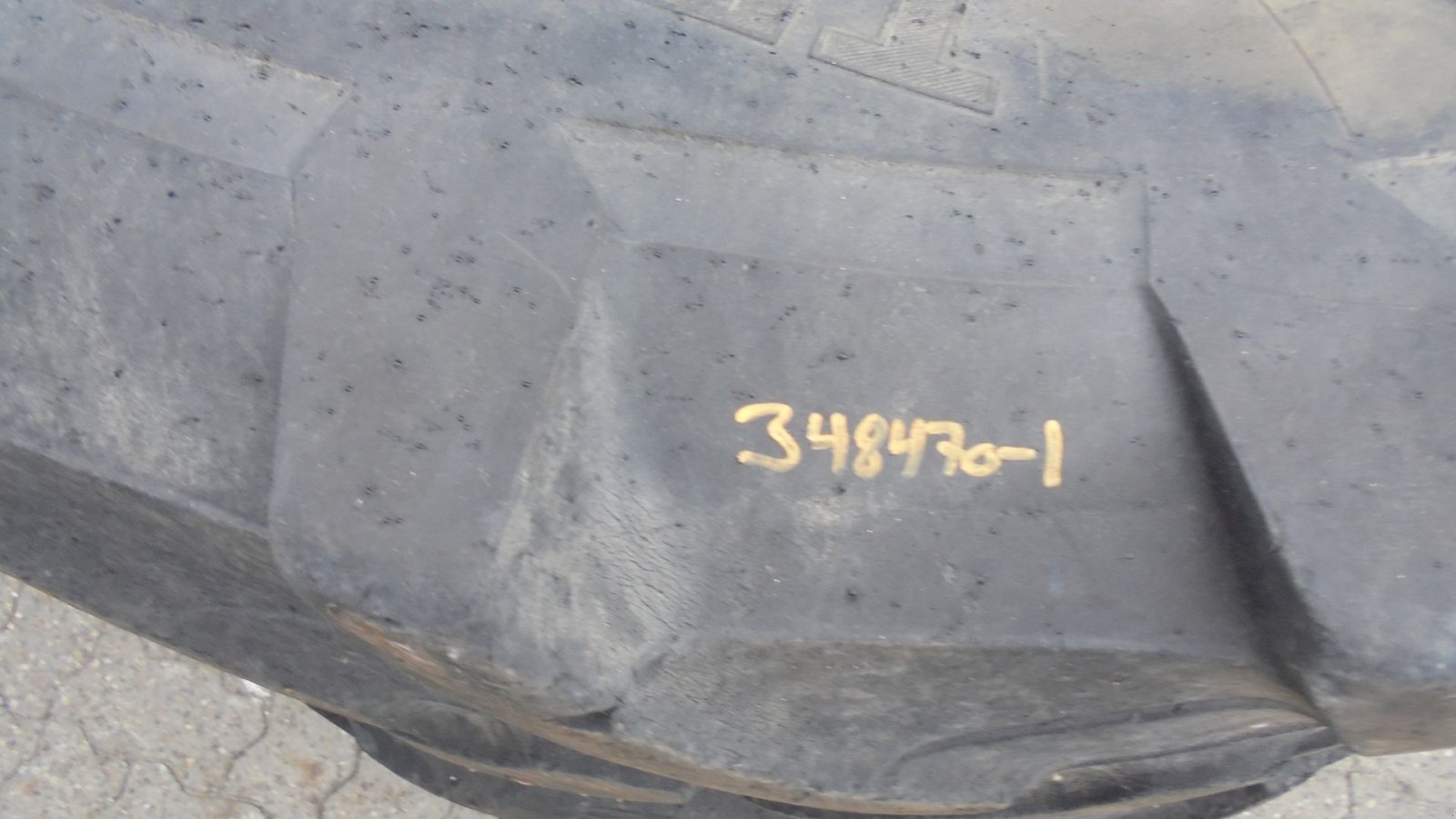 Reifen tipa Trelleborg 420/85-34, Gebrauchtmaschine u Ribe (Slika 5)