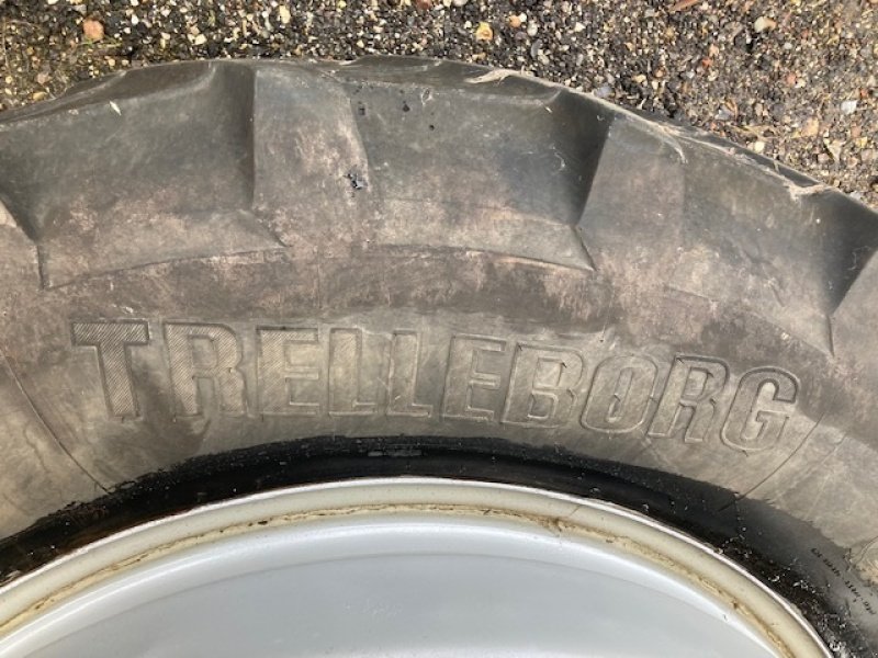 Reifen des Typs Trelleborg 420/85 R 38, Gebrauchtmaschine in Horsens (Bild 4)