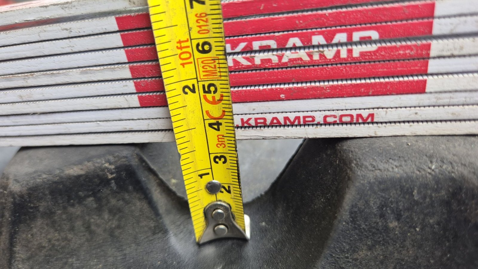 Reifen des Typs Trelleborg 440/65R28 met 33mm, Gebrauchtmaschine in Schoonebeek (Bild 5)