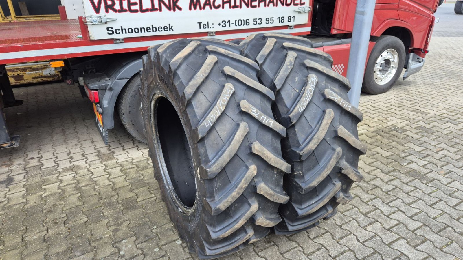 Reifen typu Trelleborg 480/70R30 TM700 met 32mm, Gebrauchtmaschine v Schoonebeek (Obrázek 1)