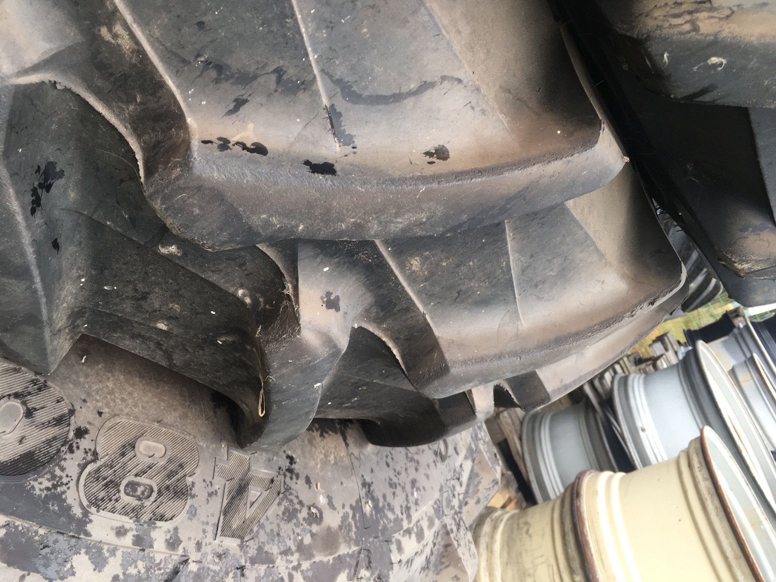 Reifen des Typs Trelleborg 480/70R42 + 14.9R30, Gebrauchtmaschine in Hillerse (Bild 2)