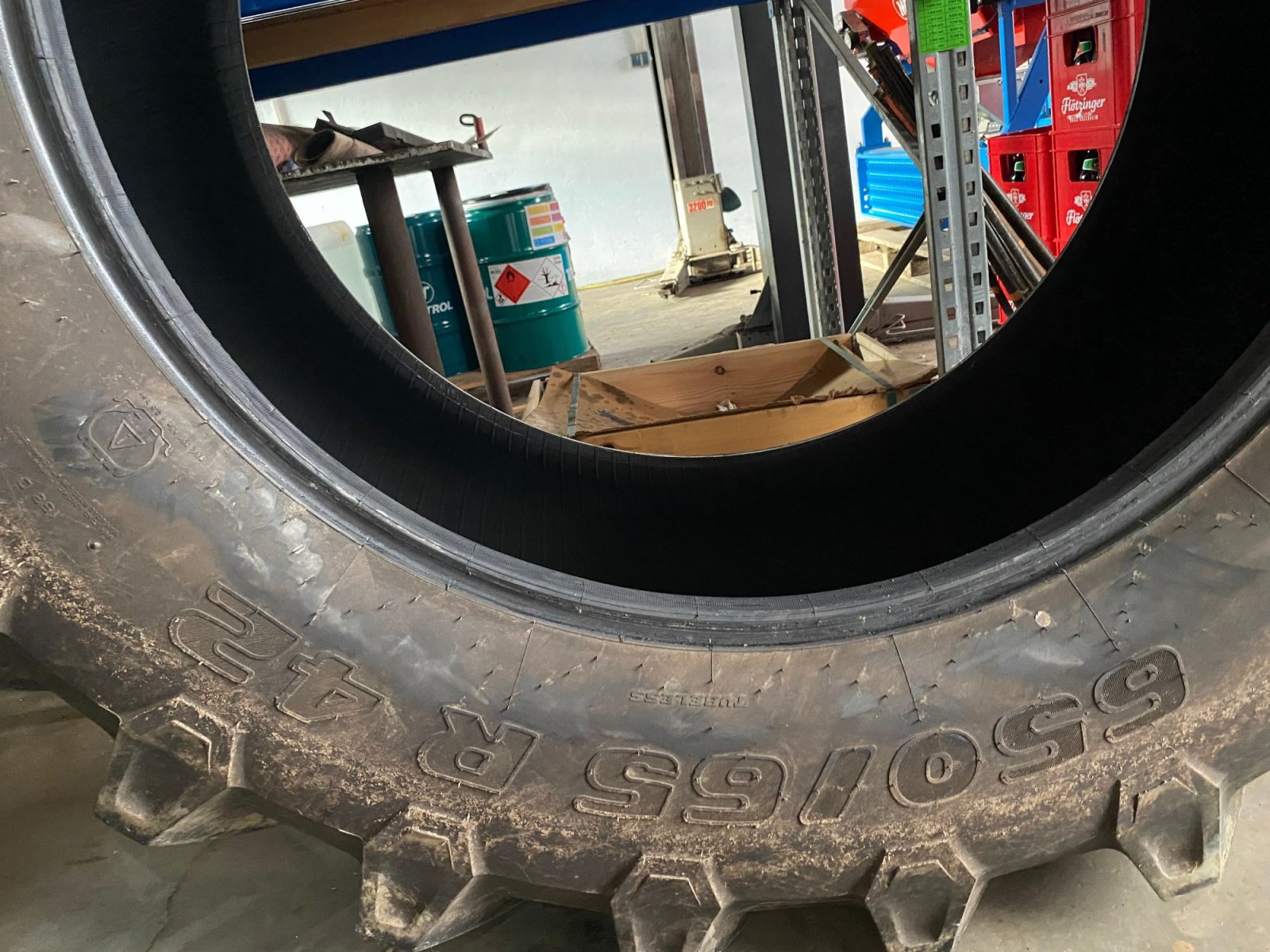 Reifen του τύπου Trelleborg 650/65 R42, Neumaschine σε Griesstätt (Φωτογραφία 4)