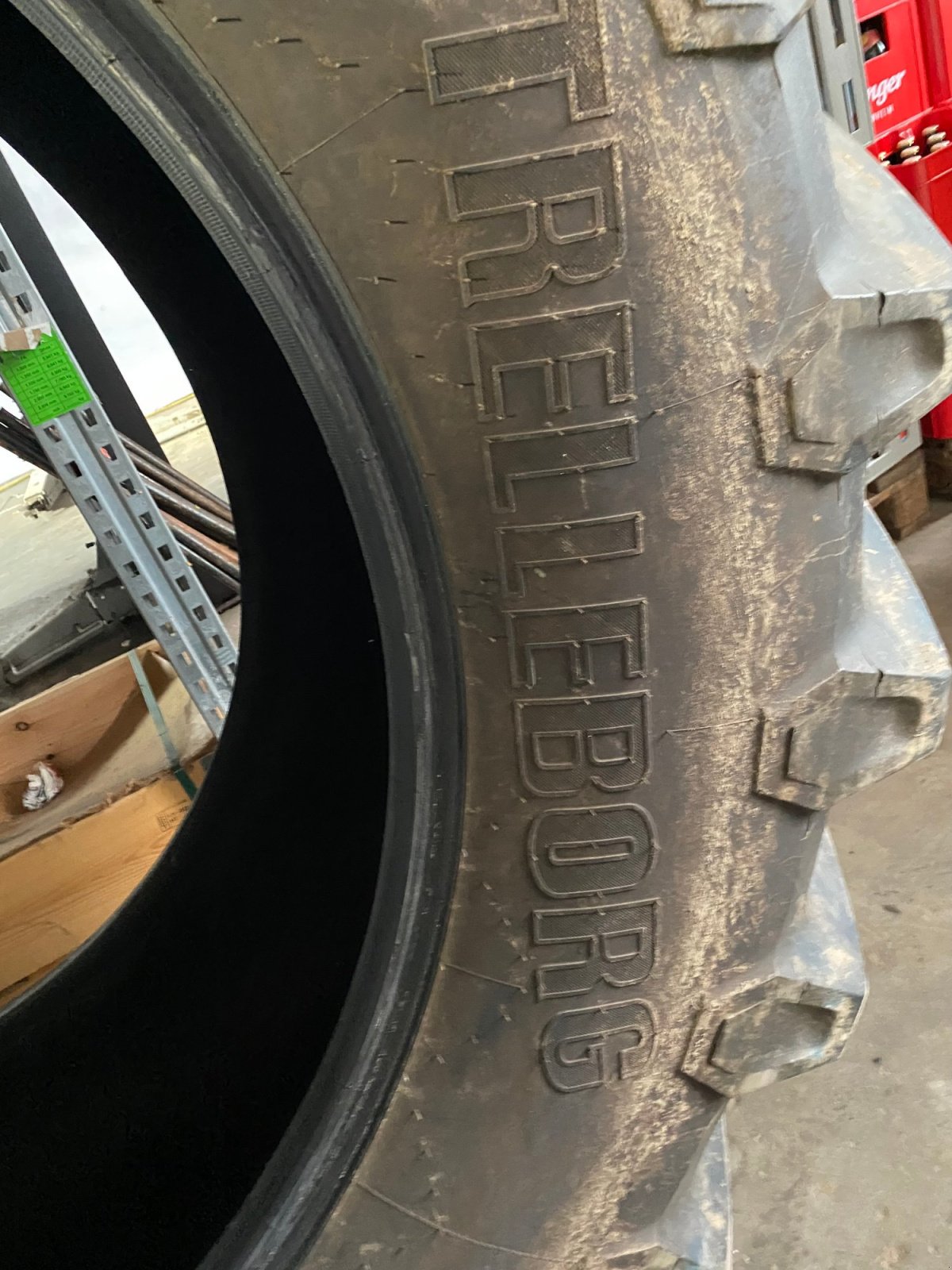 Reifen του τύπου Trelleborg 650/65 R42, Neumaschine σε Griesstätt (Φωτογραφία 5)