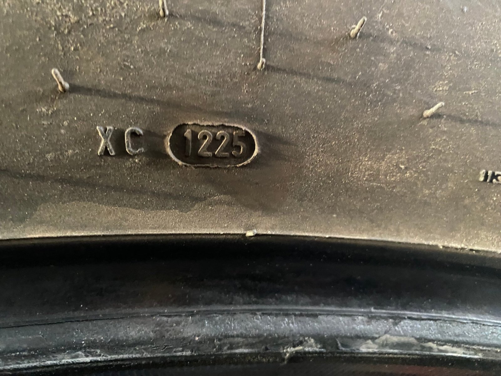 Reifen του τύπου Trelleborg 650/65 R42, Neumaschine σε Griesstätt (Φωτογραφία 6)