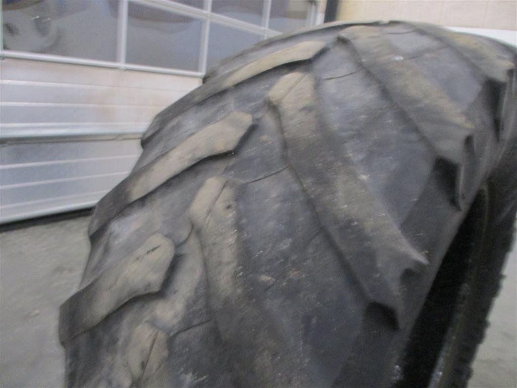 Reifen des Typs Trelleborg 650/65R38 TM800 1 stk dæk som lige er afmonteret fra traktor, prisen er for 1 stk dæk, Gebrauchtmaschine in Lintrup (Bild 5)
