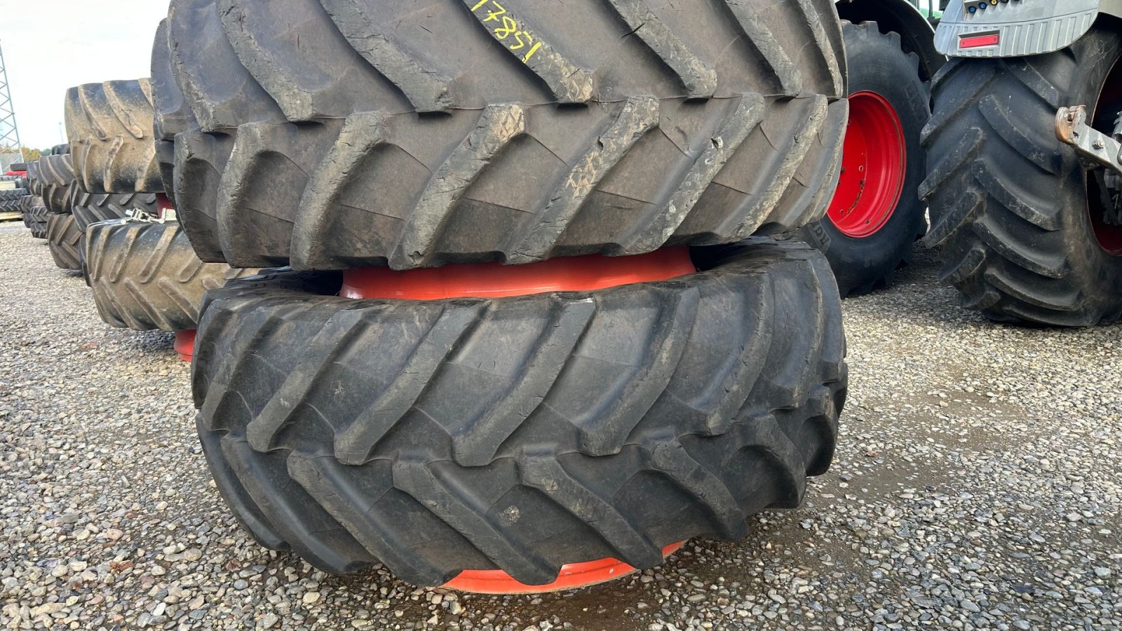 Reifen des Typs Trelleborg 650/65R42-42, Gebrauchtmaschine in Rødekro (Bild 1)