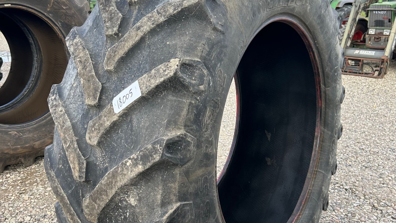 Reifen des Typs Trelleborg 650/65R42, Gebrauchtmaschine in Rødekro (Bild 2)