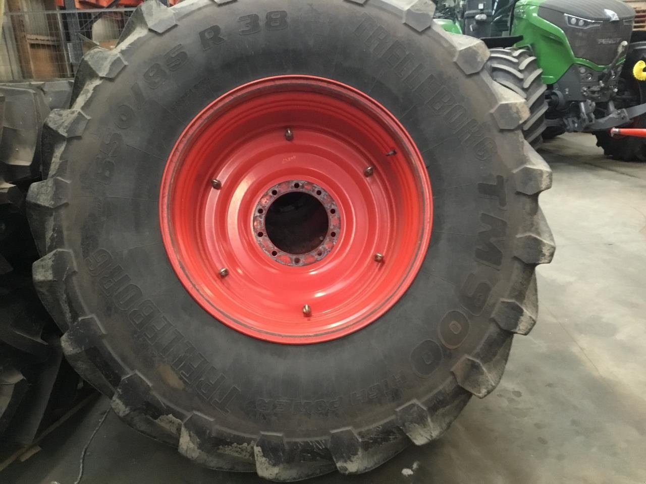 Reifen typu Trelleborg 650/85R38, Gebrauchtmaschine v Grindsted (Obrázek 2)