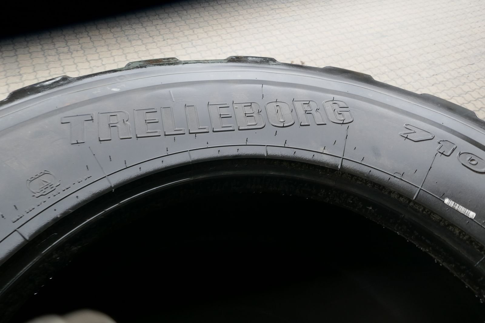 Reifen typu Trelleborg 710/50 R26,5, Gebrauchtmaschine v Villach (Obrázek 2)