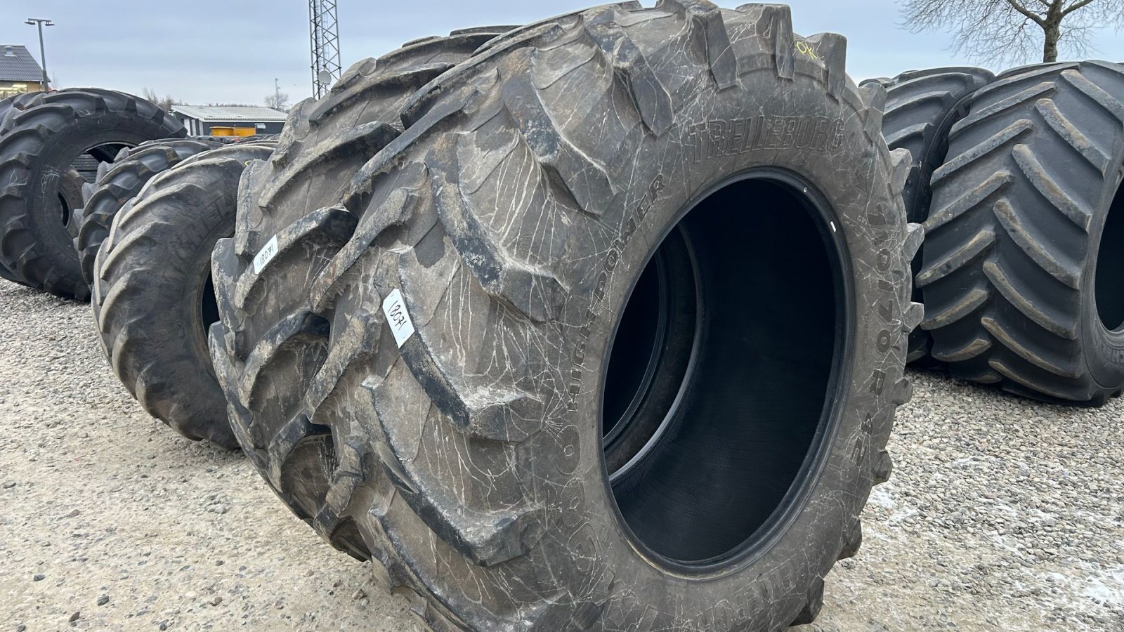 Reifen van het type Trelleborg 710/70R42, Gebrauchtmaschine in Rødekro (Foto 2)