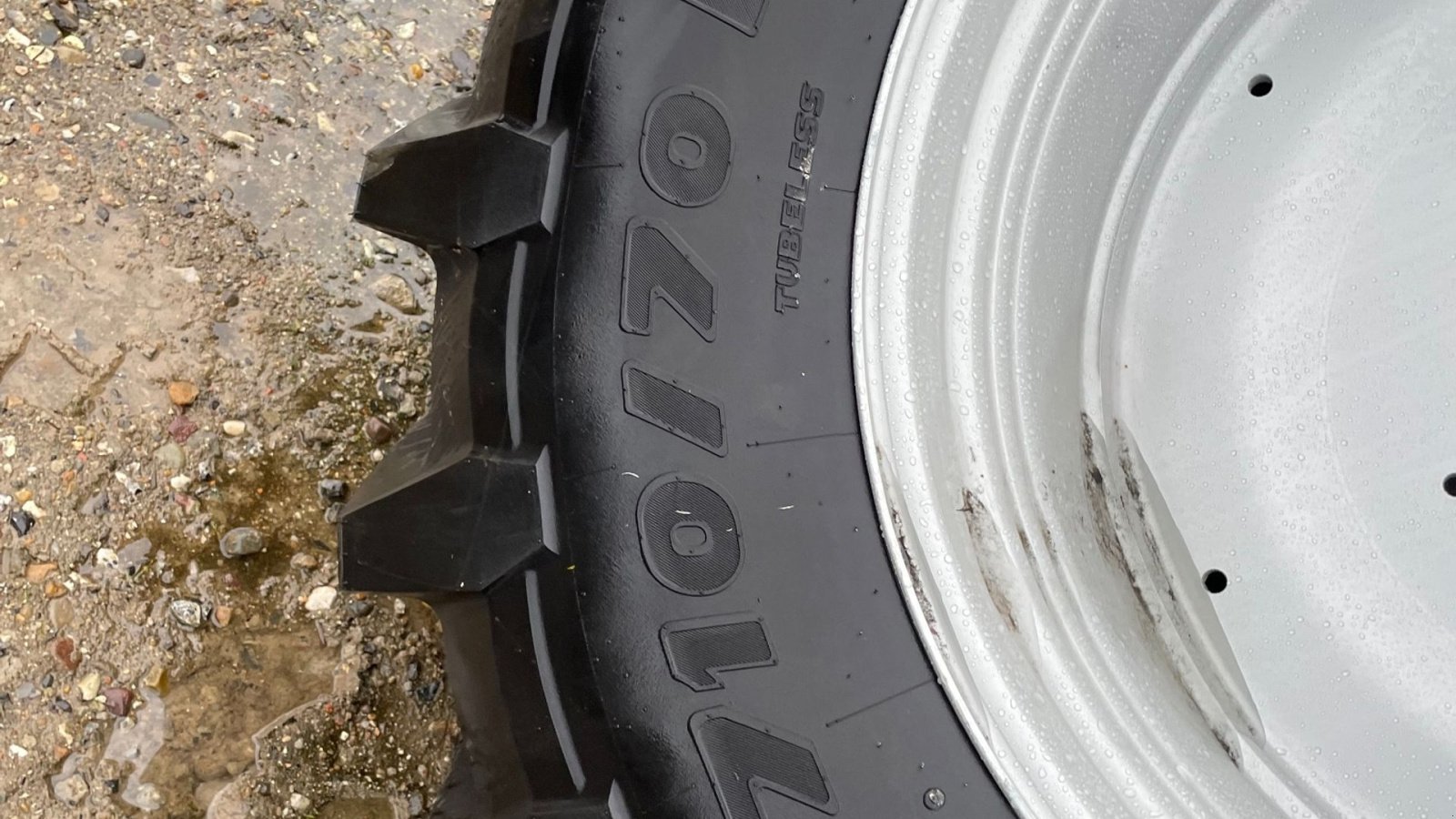 Reifen of the type Trelleborg 710/70R42, Gebrauchtmaschine in Hjørring (Picture 2)