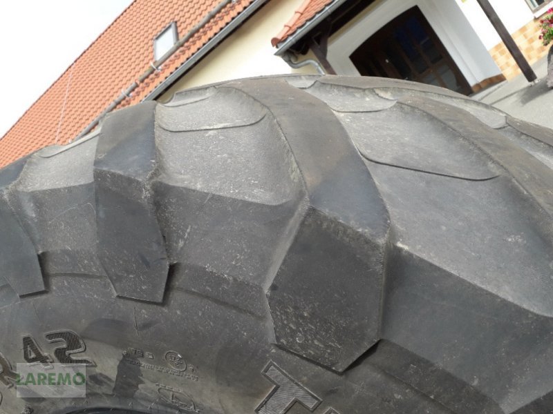 Reifen van het type Trelleborg 710/75 R 42, Gebrauchtmaschine in Langenwetzendorf (Foto 2)