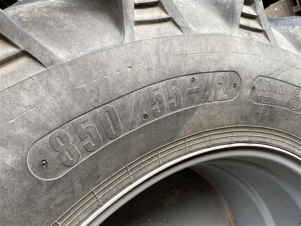 Reifen of the type Trelleborg 850/55-42, Gebrauchtmaschine in Holstebro (Picture 2)