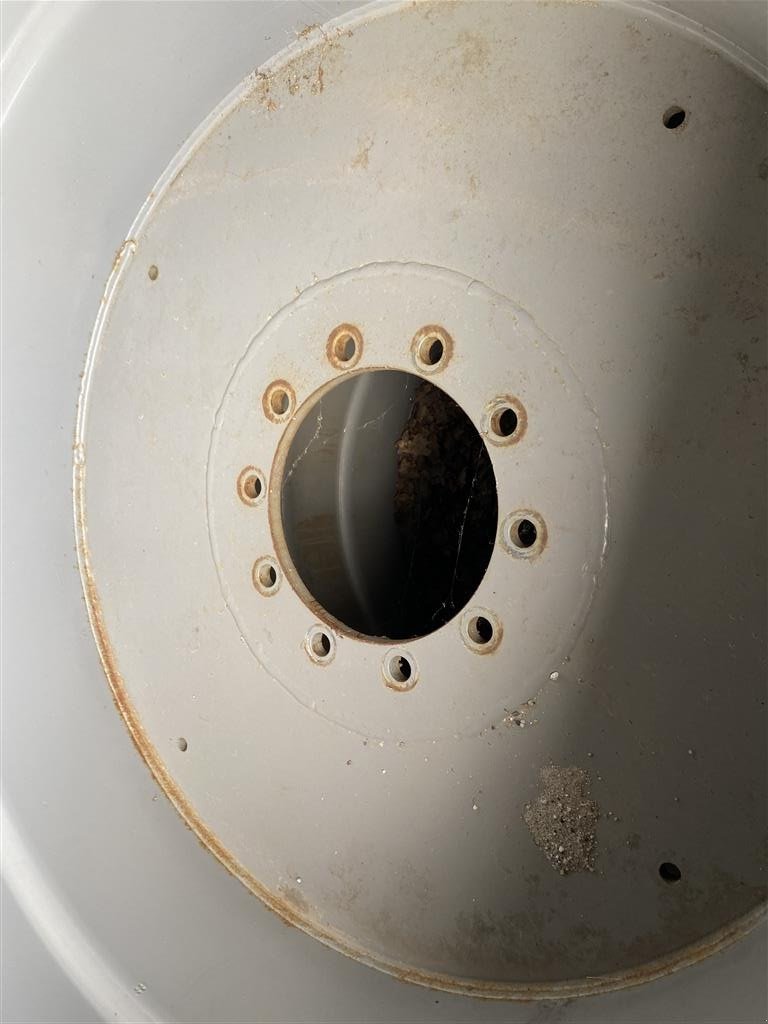 Reifen of the type Trelleborg 850/55-42, Gebrauchtmaschine in Holstebro (Picture 4)