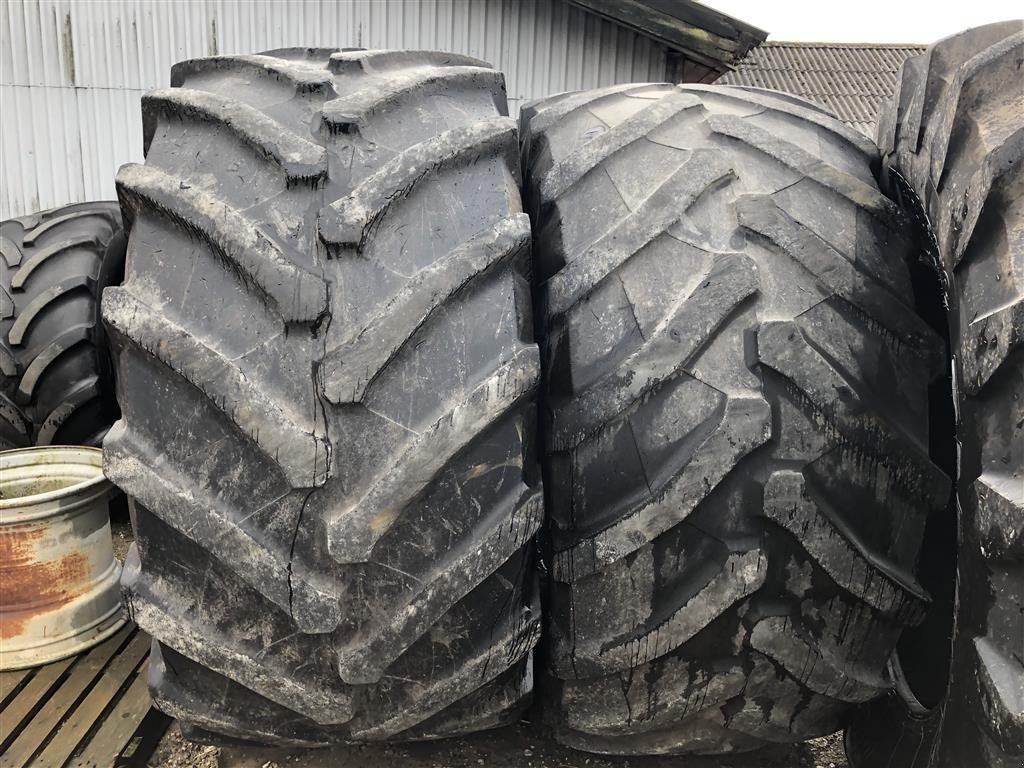 Reifen des Typs Trelleborg 900/60R42, Gebrauchtmaschine in Gjerlev J. (Bild 1)