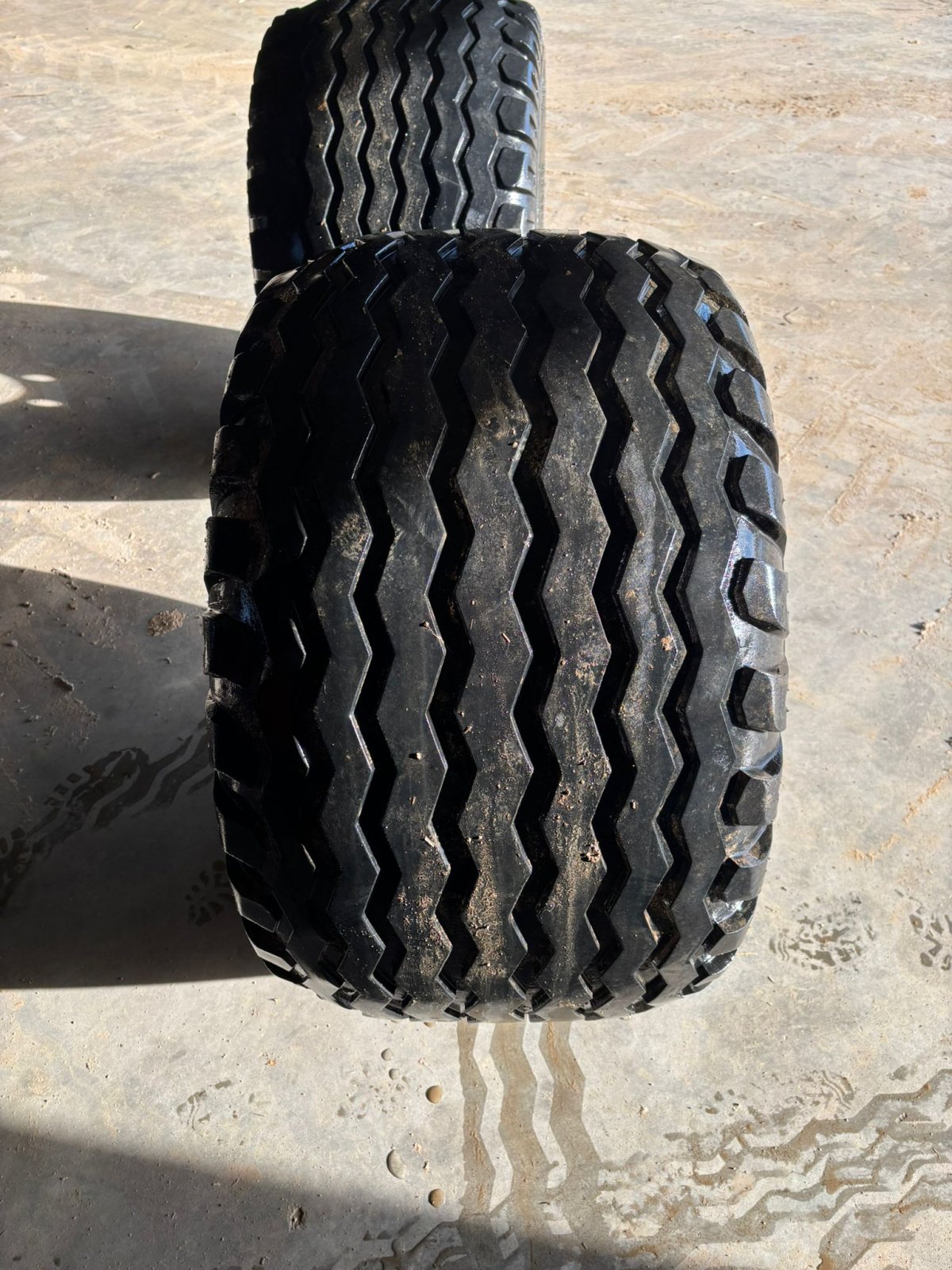 Reifen του τύπου Trelleborg BKT 480/45-17 2xvorhanden, Gebrauchtmaschine σε Beilngries (Φωτογραφία 1)