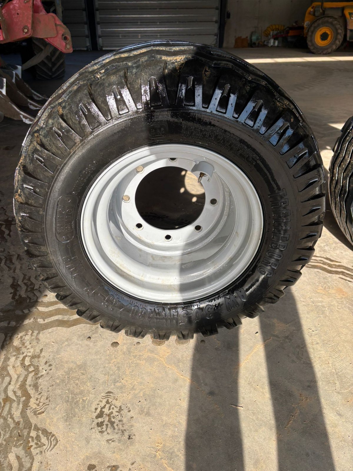 Reifen του τύπου Trelleborg BKT 480/45-17 2xvorhanden, Gebrauchtmaschine σε Beilngries (Φωτογραφία 5)