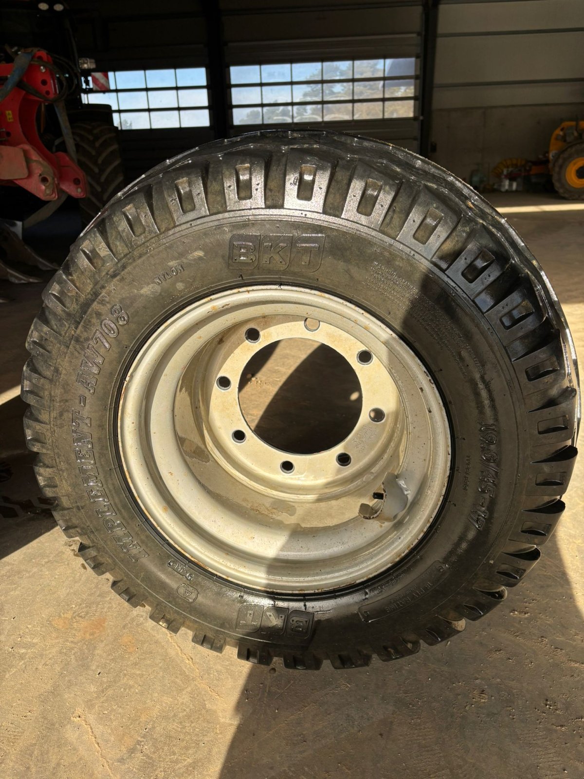 Reifen του τύπου Trelleborg BKT 480/45-17 2xvorhanden, Gebrauchtmaschine σε Beilngries (Φωτογραφία 8)