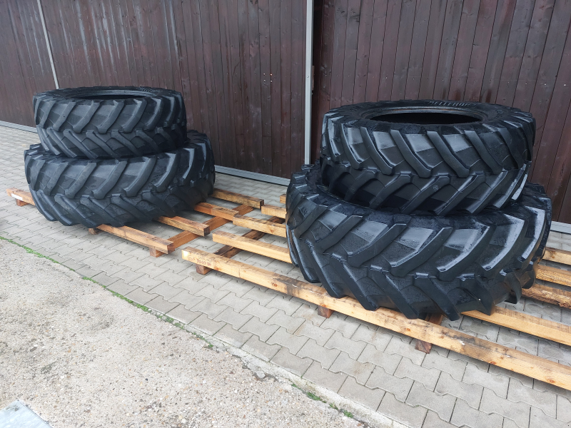 Reifen des Typs Trelleborg Reifen, Gebrauchtmaschine in Straubing (Bild 1)